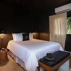 boutique-beach-club.allrivieramayahotels.com/