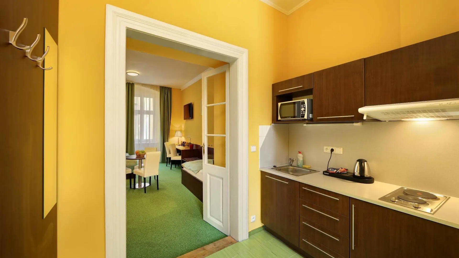 Martin Hotel Prag 4*,
